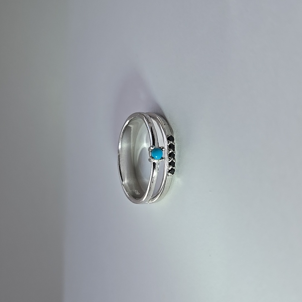 Sterling silver 925 turquoise and onyx ring size 7